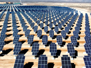 Apple to invest $850 million in California solar farm