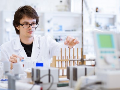 http://demo.wpzoom.com/presence-education/files/2016/11/young-male-researcherchemistry-student-carrying-out-scientific-m-400x300.jpg